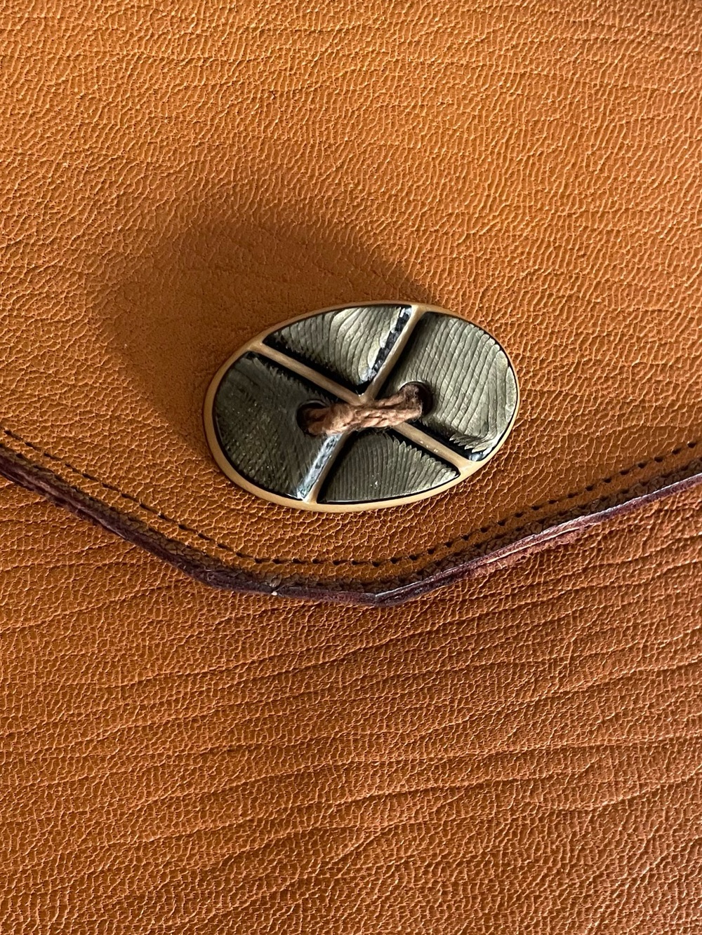 Vintage Cognac Faux Leather Envelope Crossbody Clutch Purse Vegan - Picture 3 of 8